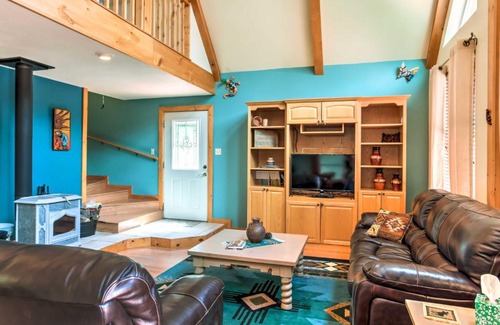 Cloudcroft House | Cloudcroft Home with Spacious Stargazing Deck!