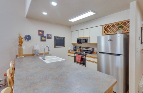 Cloudcroft House | Cloudcroft Vacation Rental ~ 4 Mi to Skiing!