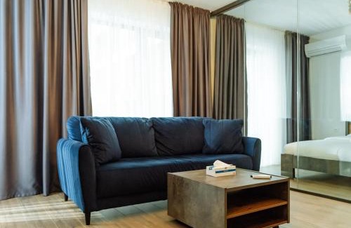 Aviatiei Apartment | CloudView Studio