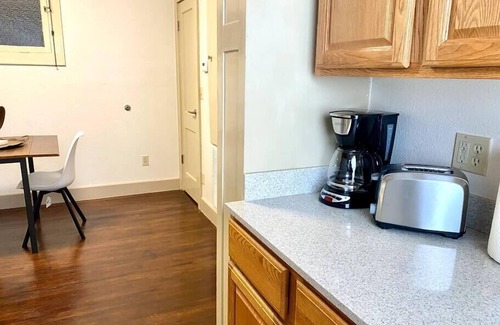 Midtown House | [CLR 03] New Midtown studio in OKC