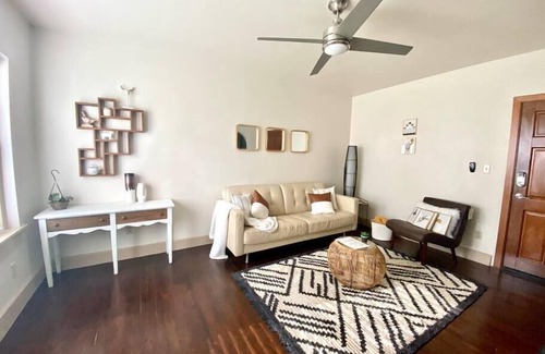 Midtown House | [CLR 03] New Midtown studio in OKC