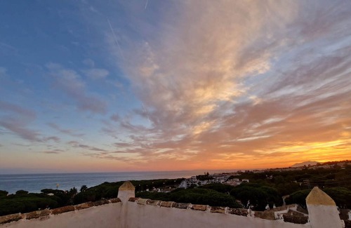 Calahonda Apartment | Club Calahonda 77 Walking distance to Beach