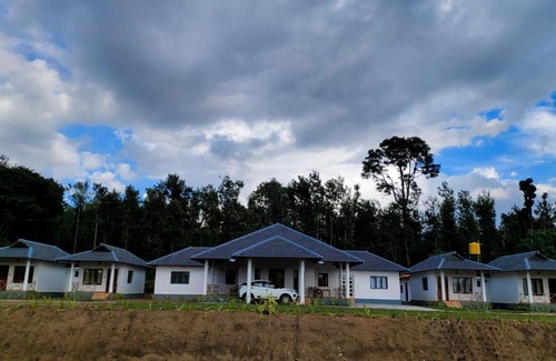 Alur House | Club Eco-trails
