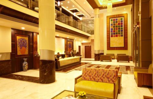 Chembur East Hotel | Club Emerald