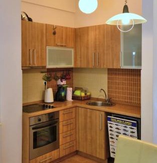 Podmaine Apartment | Club House Apartment with Garden and Pool