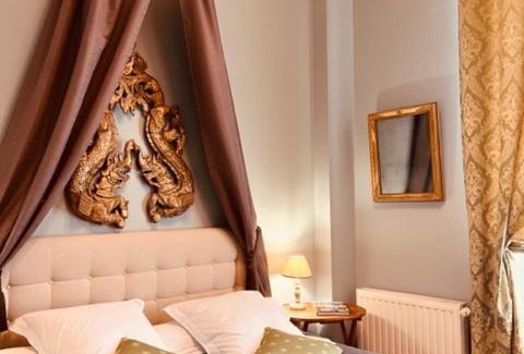Saumur House | CLUB NAPOLEON SAUMUR