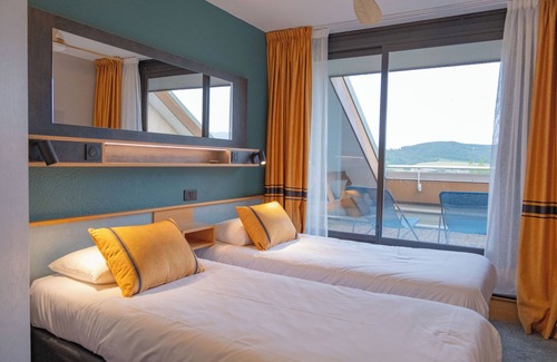 Chorges Hotel | Club Vacances Bleues Les Horizons du Lac