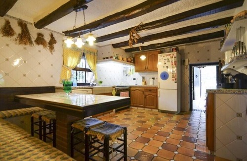 Mas Altaba Villa | Club Villamar - Farmhouse of year 1492 with private swimming pool,big garden and basket ball cour.