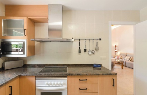 Sils Villa | Club Villamar - Modern family-friendly holiday home with sea view, garden, pool, and close to the.