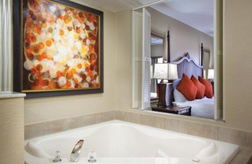 Survey Creek Resort | Club Wyndham Palm-Aire