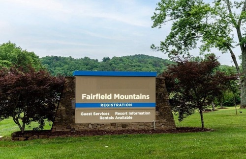 Lake Lure Condo | Club Wyndham Resort at Fairfield Mountains, North Carolina, 2 Bedroom Deluxe Suite