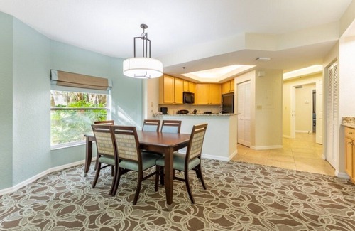 Kissimmee Condo | Club Wyndham The Star Island, Florida, 2 Bedroom Deluxe Suite