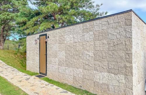 Jardim Europa Apartment | CNB - Cabanas Vista Serra em Campos do Jordão