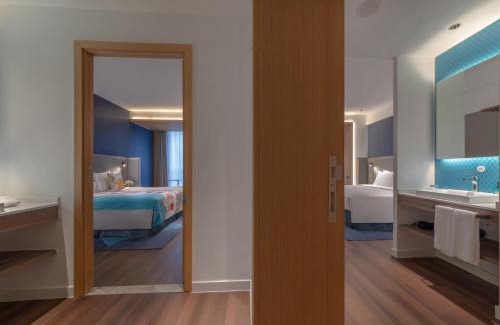 Humen Hotel | CNHOL RADIENT HOTEL Dongguan Humen