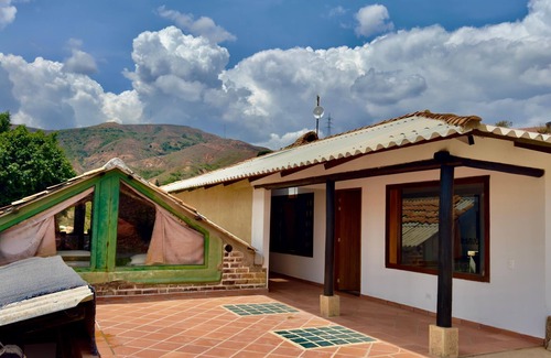 Villa de Leyva Apartment | Eco park Xie - Couple room with access to private natural lake