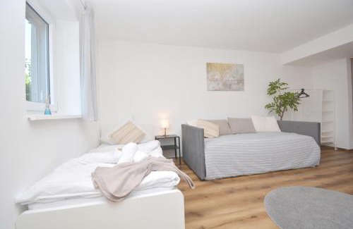 Ketschendorf Apartment | CO10-12 HI Apartments in Coburg