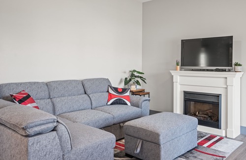 Vernon Apartment | Coach house overlooking cherry and apple orchards.