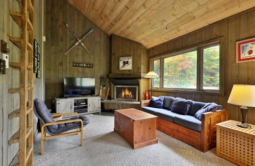 Killington House | Coach Road Duplex - Left Side by Killington Vacation Rentals