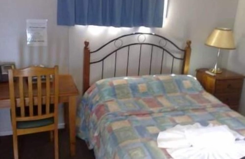 Moura Hotel | Coal 'n' Cattle Hotel Motel - Moura