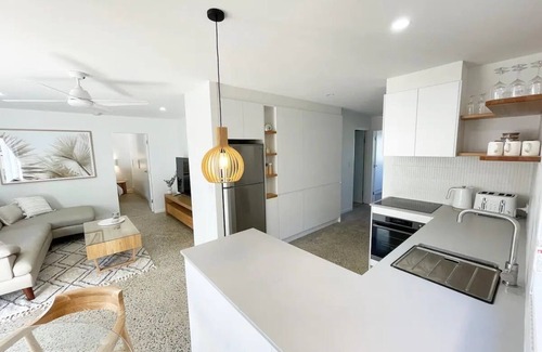 Forster Apartment | Coast by One Mile