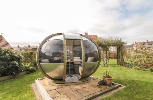 Bamburgh House | Coast Cottage