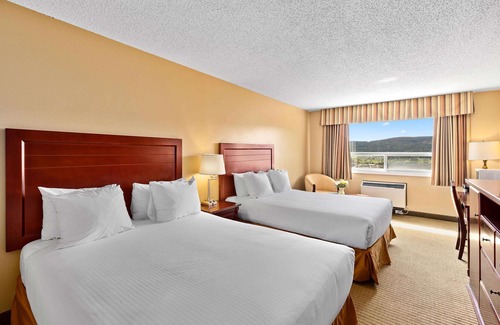 Williams Lake Hotel | Coast Fraser Inn