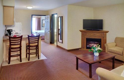 Grimshaw Hotel | Coast Grimshaw Hotel & Suites