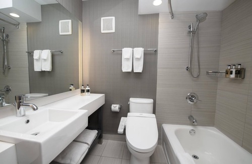 Prince George Hotel | Coast Prince George Hotel by APA