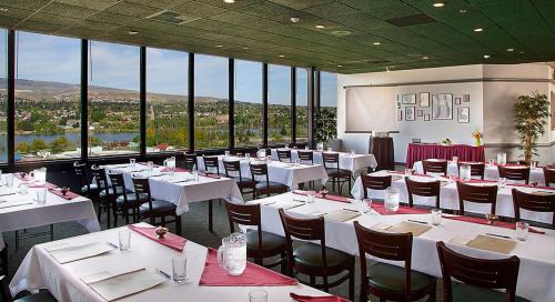Wenatchee Hotel | Coast Wenatchee Center Hotel