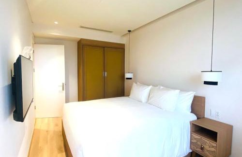 Dien Duong Apartment | Coastal Apt Panoramic Oceanview Free Swimmingpool
