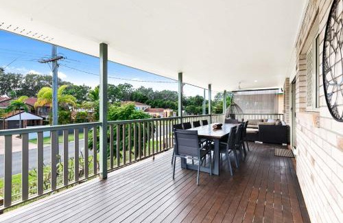Traviston House | Coastal Bliss 6 Bedroom