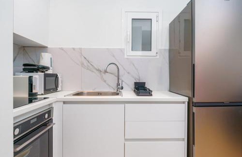 Pasalimani Apartment | Coastal Charm Elegant 1BR at Marina Zea Piraeus