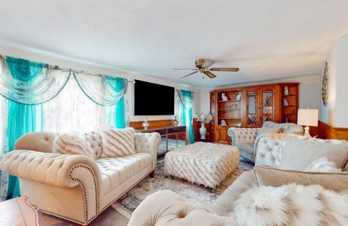 Centerville House | Coastal Charm on the Cape