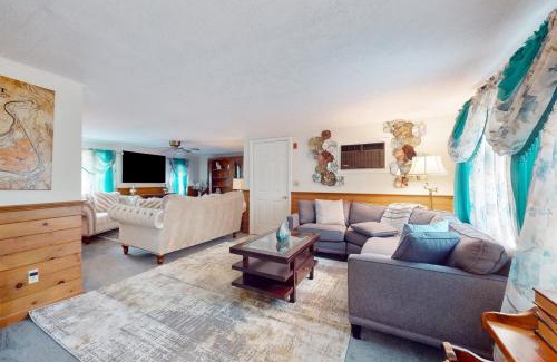 Centerville House | Coastal Charm on the Cape