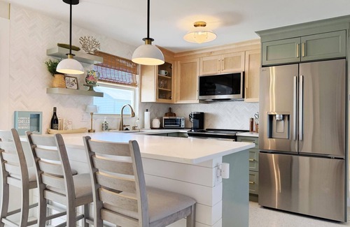 Englewood South House | Coastal Chic 2BR – Modern Stay Near Manasota Key