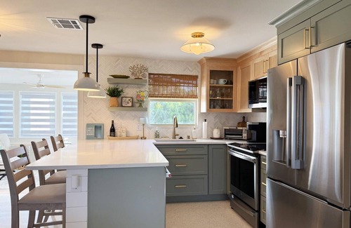 Englewood South House | Coastal Chic 2BR – Modern Stay Near Manasota Key