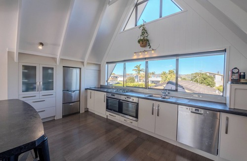 Papamoa Beach House | Coastal Chic - Papamoa Beach Holiday Home