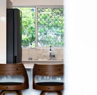 Surfers Paradise Apartment | Coastal Comfort - Steps From The Beach
