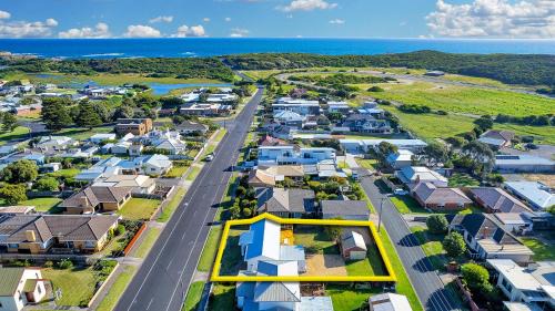Warrnambool House | Coastal Cottage Warrnambool
