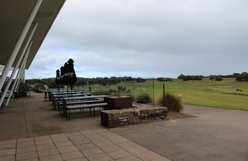 Fingal Apartment | Coastal Cove Retreat at Moonah Links Resort: close to Hot Springs, Golf & Winery