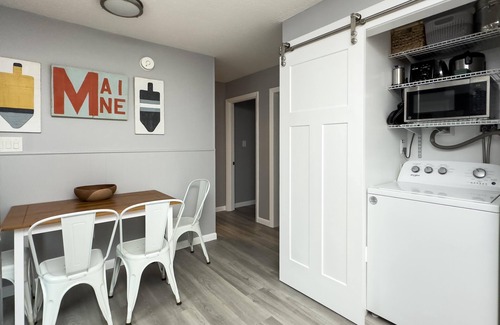 Freeport House | Coastal Freeport Flat - 5 minutes from town