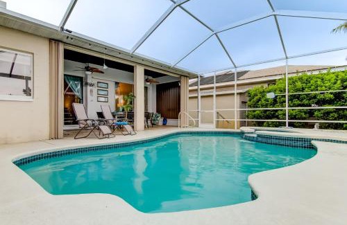 Apollo Beach House | Coastal Haven