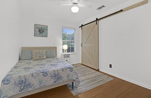 Whitemarsh Island House | Coastal Home 3br, 2ba & Hot Tub In Savannah&tybee