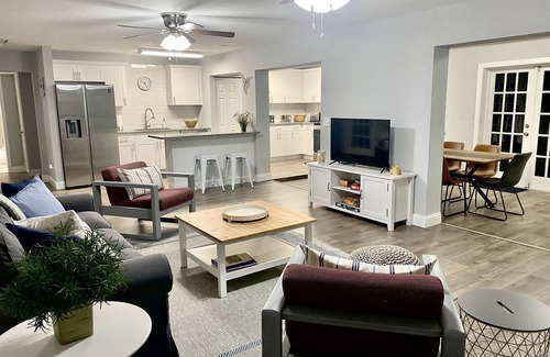 Vero Beach House | Coastal Home w/Outdoor Living, 10 min to Beach