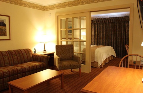 Halifax Hotel | Coastal Inn Halifax