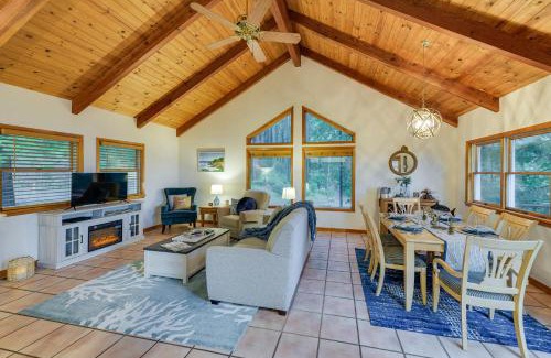 Gualala House | Coastal NorCal Sanctuary with Ocean and Redwoods Views