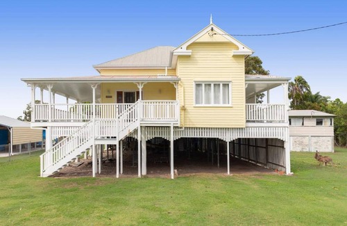 Maaroom House | Coastal Queenslander with Fraser Island Views
