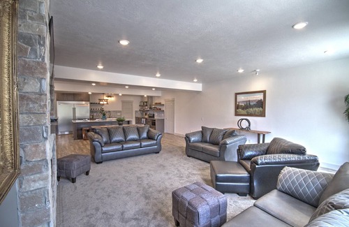 Garden City House | Cobalt at Waterdance-Sleeps 38-Beautiful Home in Garden City, year round pools!