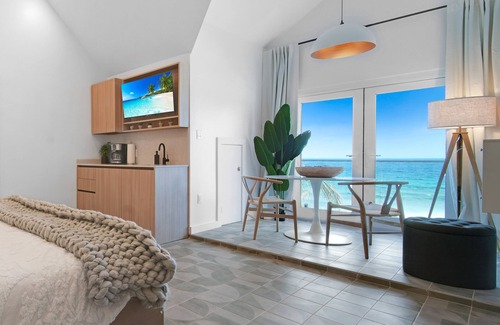 Northwest Point Resort | Cobalt Coast Resort
