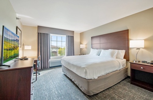Two Rivers Hotel | Cobblestone Hotel & Suites - Two Rivers